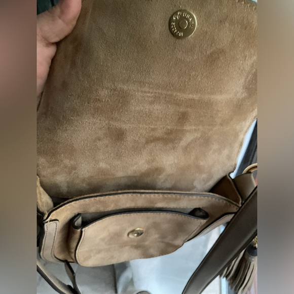 Michael Kors Crossbody Dunn Suede Saddle bag - Picture 5 of 13